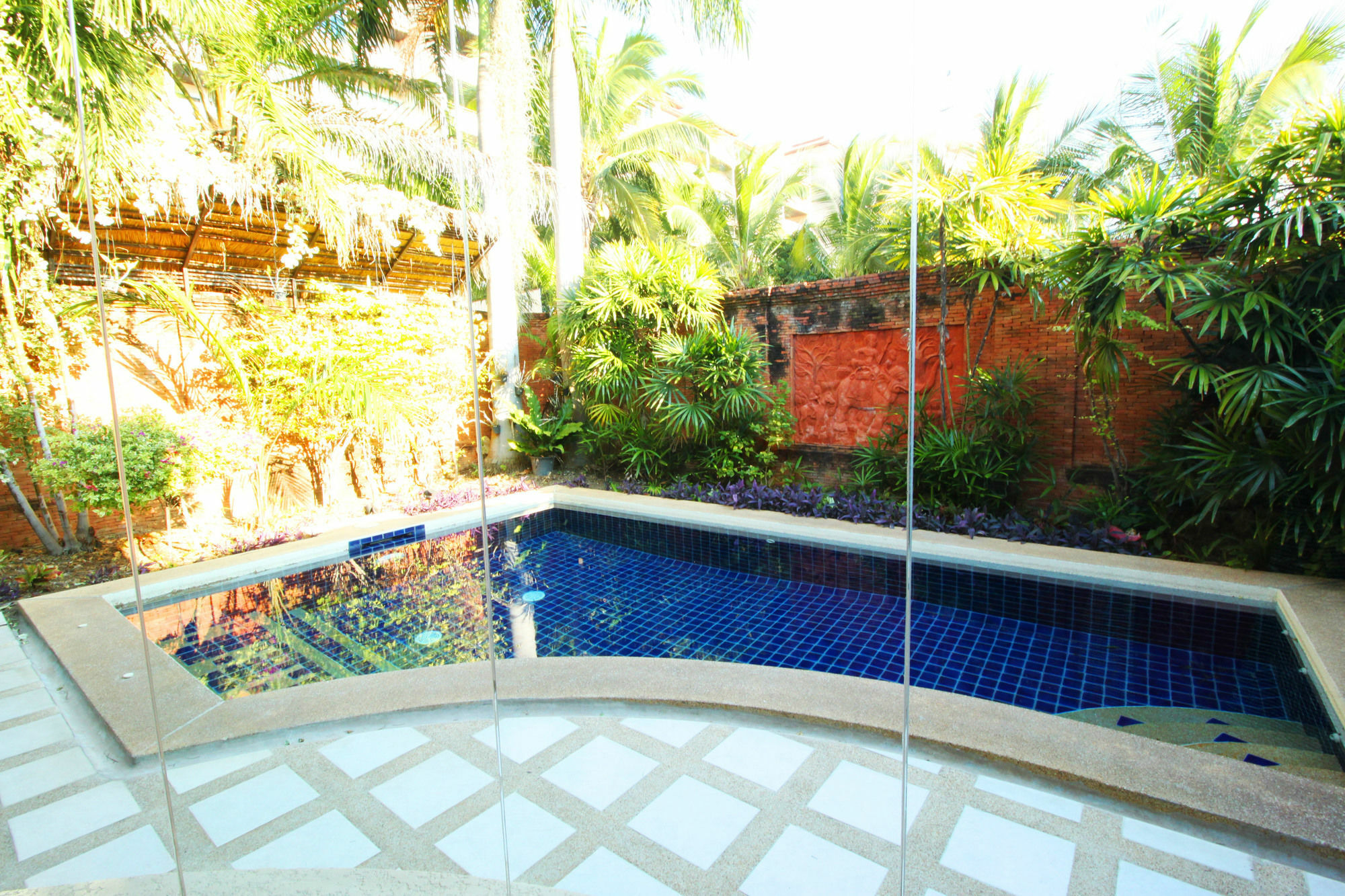 Cosy Beach Pool Villas By Pattaya Sunny Rentals Exterior foto