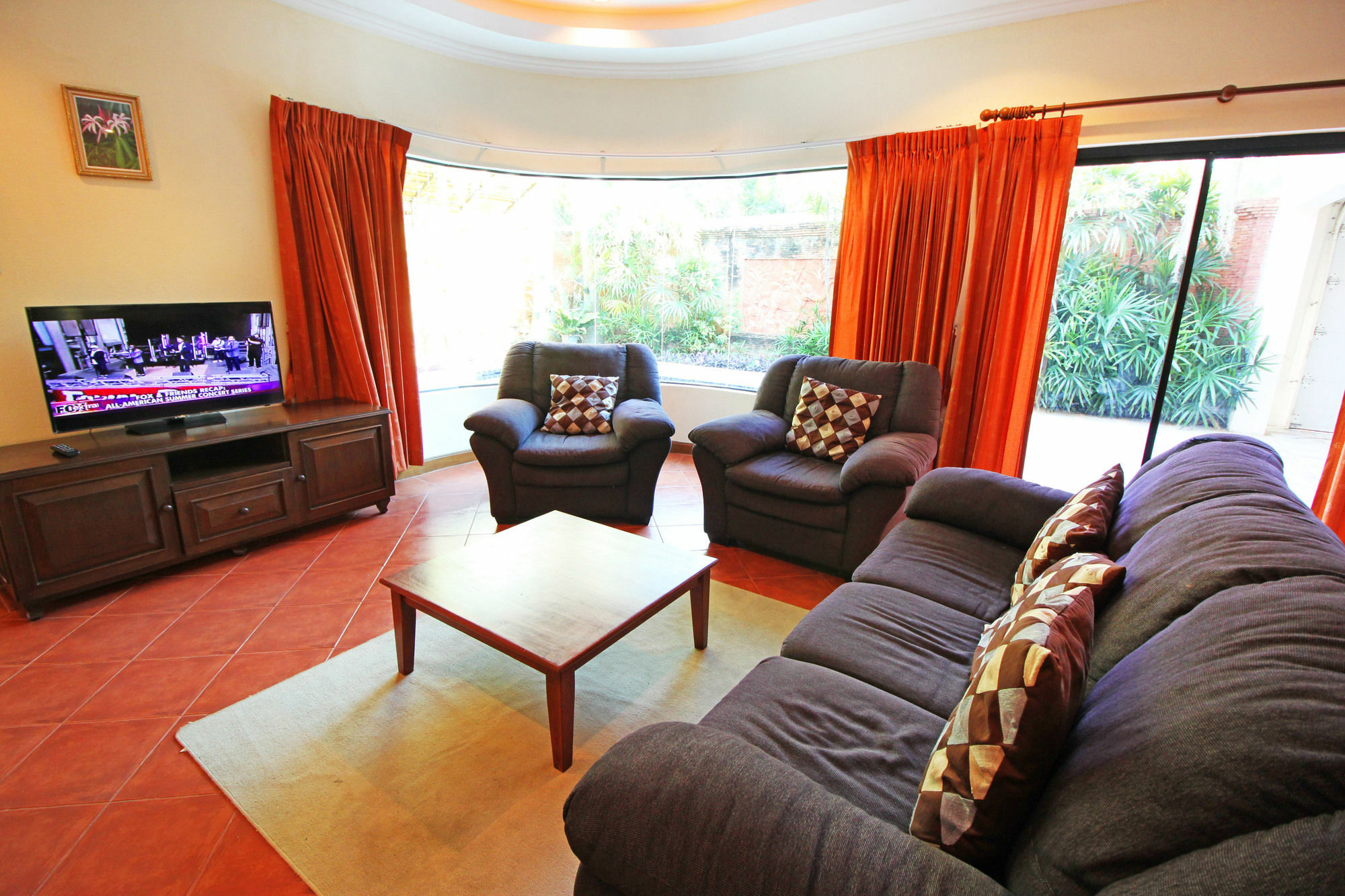 Cosy Beach Pool Villas By Pattaya Sunny Rentals Exterior foto