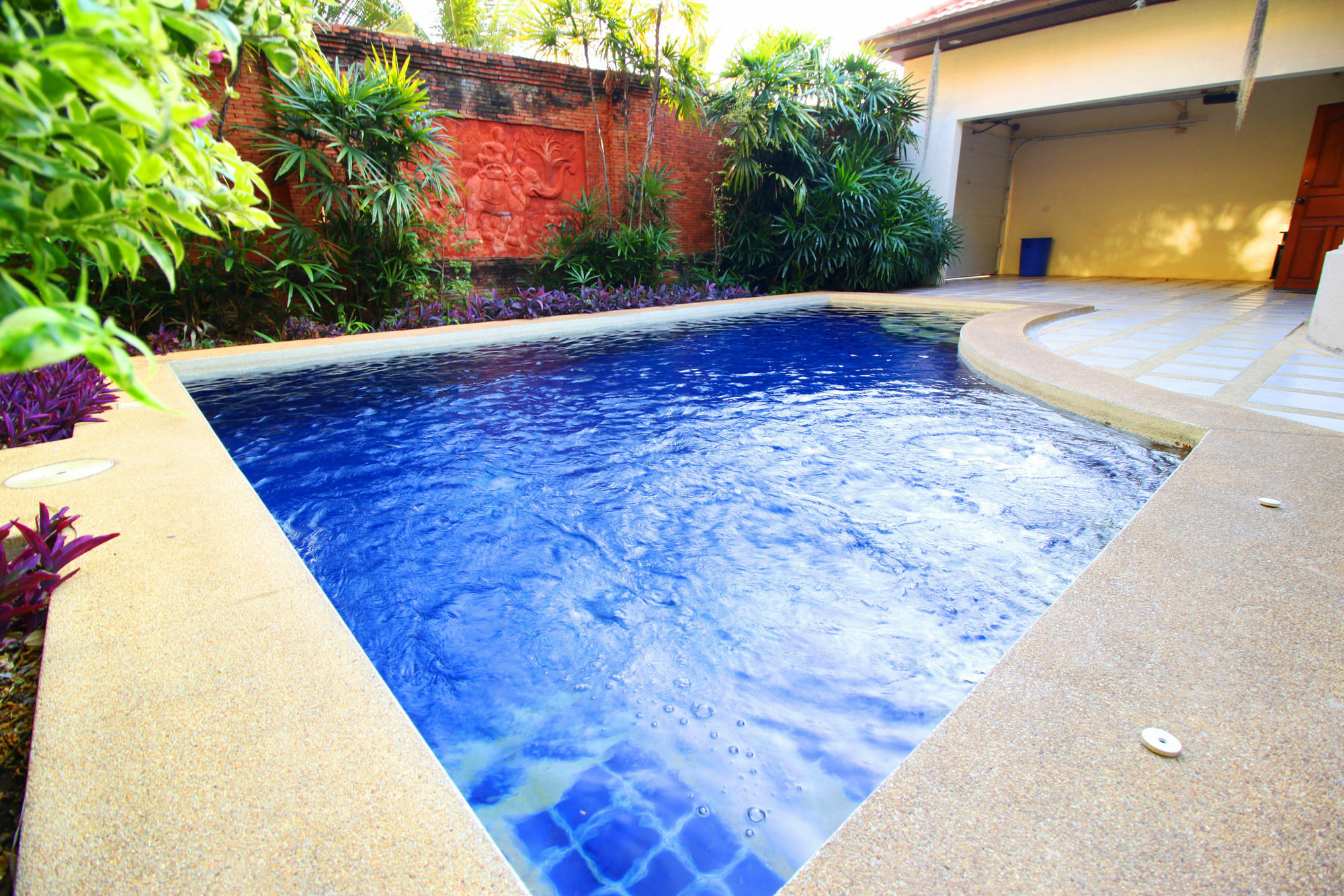 Cosy Beach Pool Villas By Pattaya Sunny Rentals Exterior foto