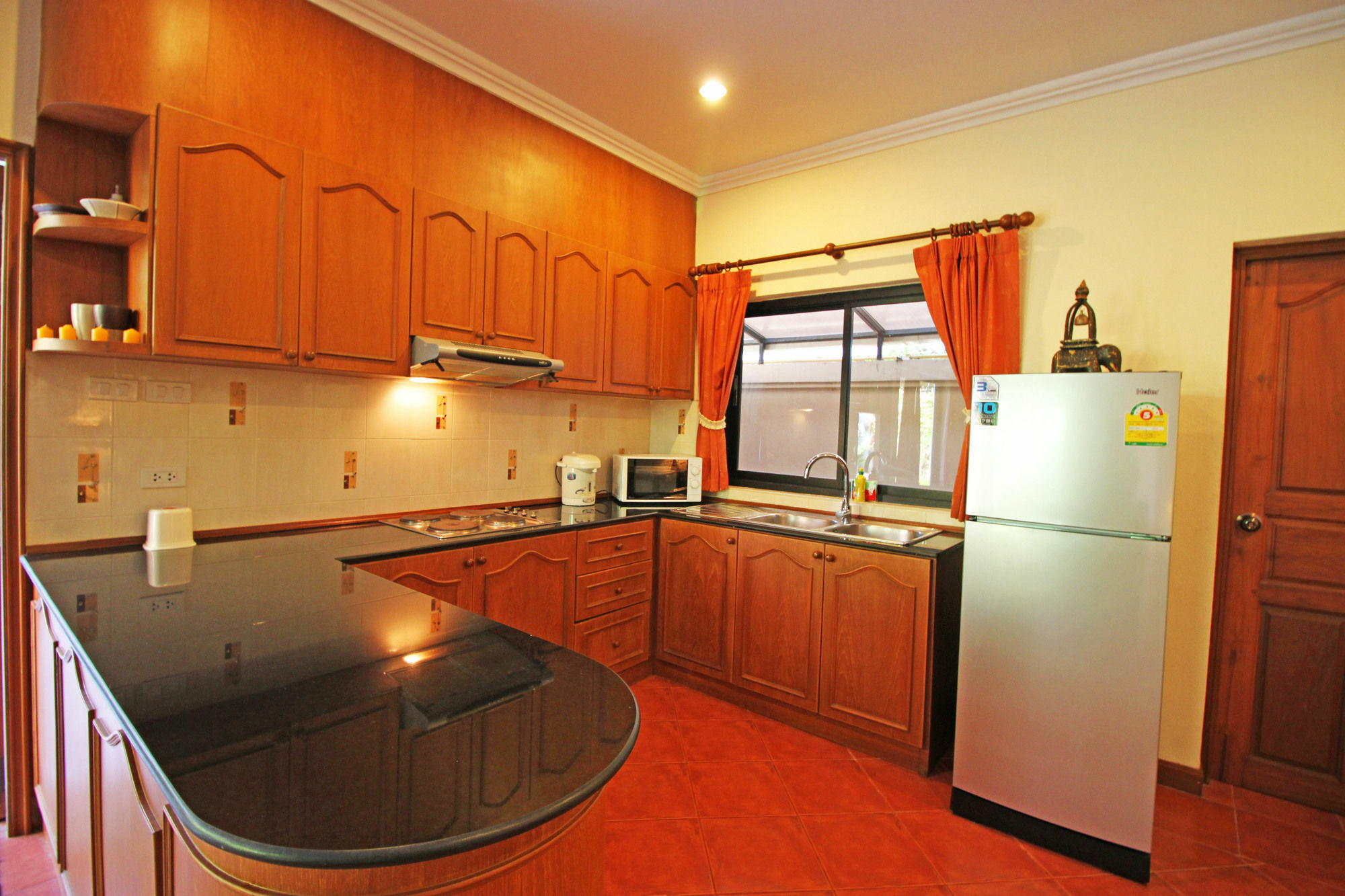 Cosy Beach Pool Villas By Pattaya Sunny Rentals Exterior foto